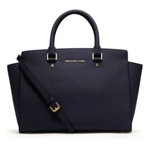 Michael Kors Large Selma Bag